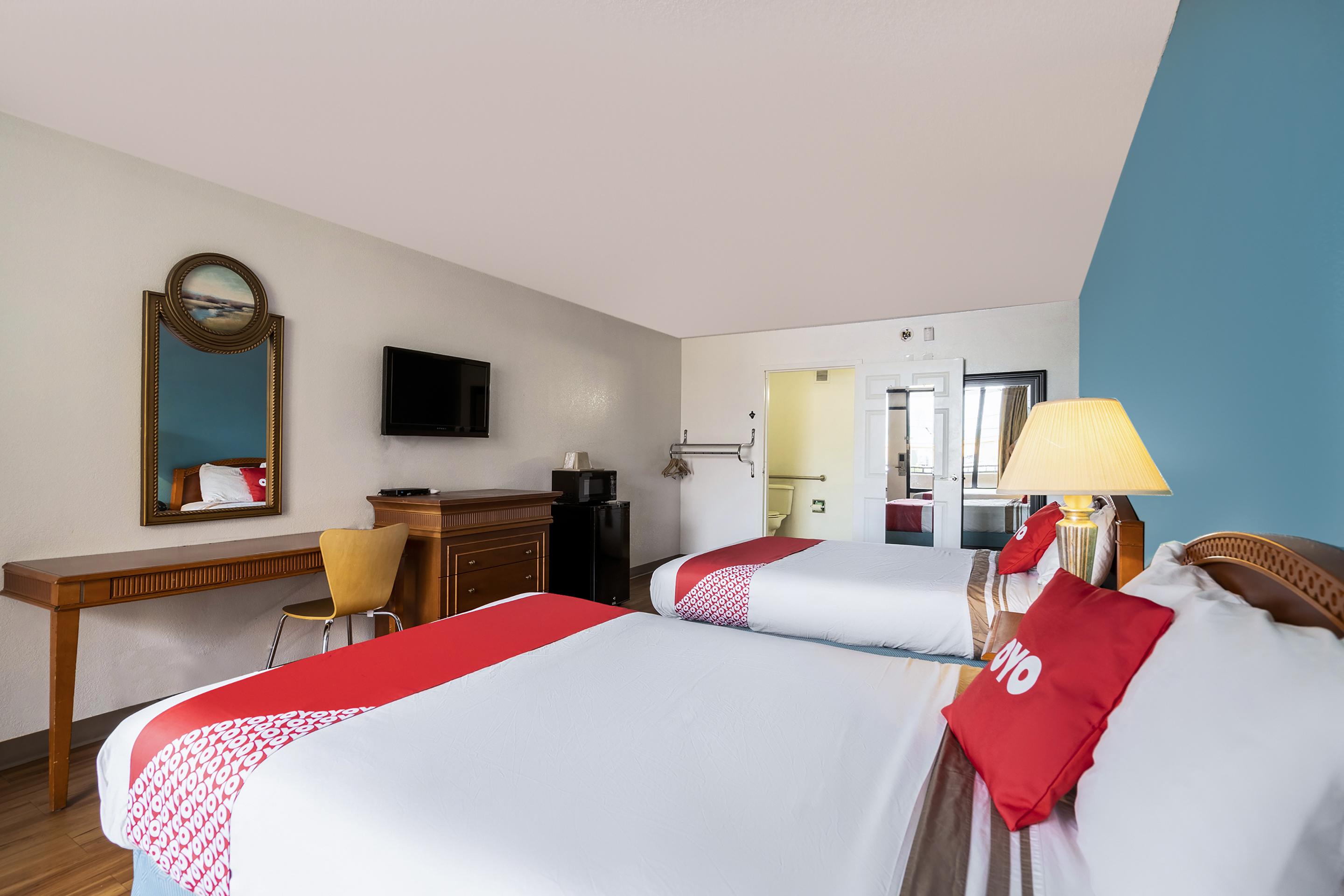 Oyo Hotel Bossier City La - Red River Bagian luar foto