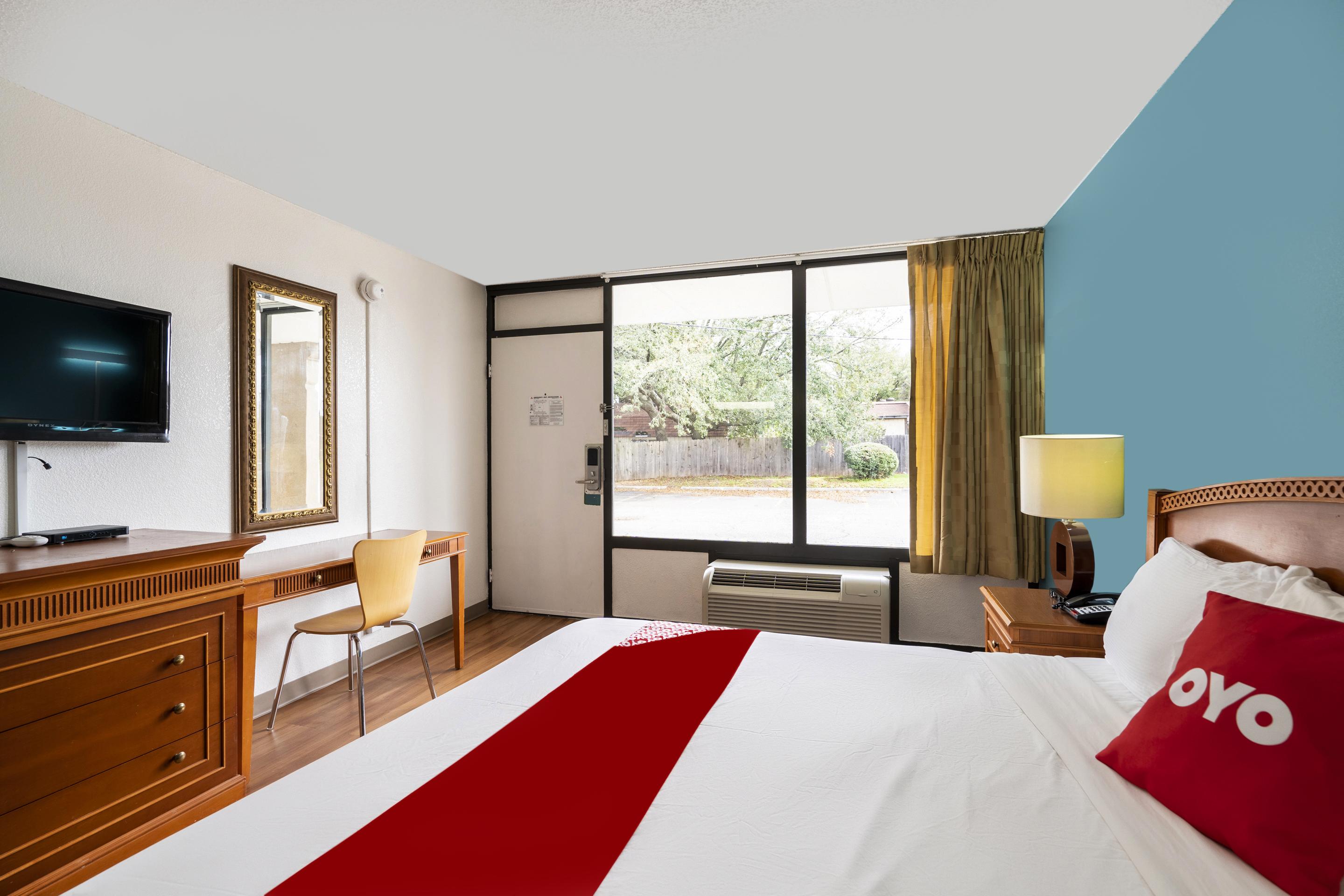Oyo Hotel Bossier City La - Red River Bagian luar foto